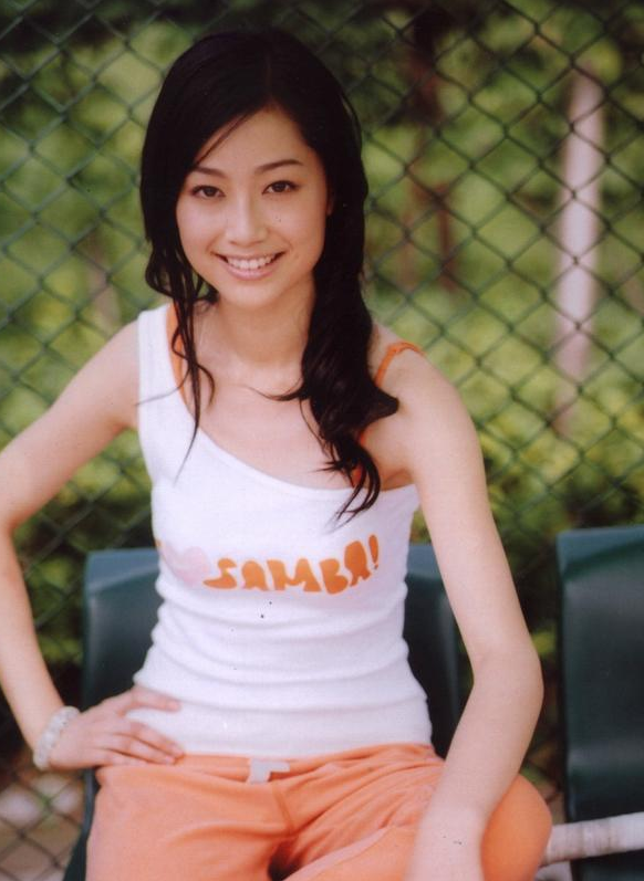 惜敗何潔無緣全國賽,喪女又離婚,超女馮家妹到底有多不走運? 惜敗何潔無緣全國賽,喪女又離婚,超女馮家妹到底有多不走運?