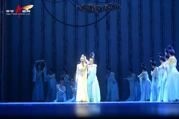 北舞《梁祝》演出劇照 北舞《梁祝》演出劇照