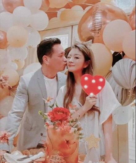 富家千金之豪門闊太&OpenCurlyDoubleQuote;月如&rdquo;的感情也太坎坷了
