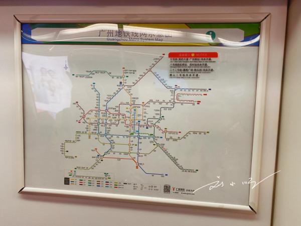 中國首條跨越地級行政區的地鐵，開通已超過十年，人氣依然非常旺