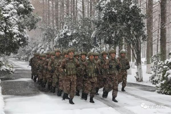 虎年第一個工作日，雪中練兵