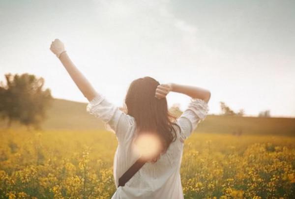 她是精神病也沒關係，一個可愛的女孩的故事