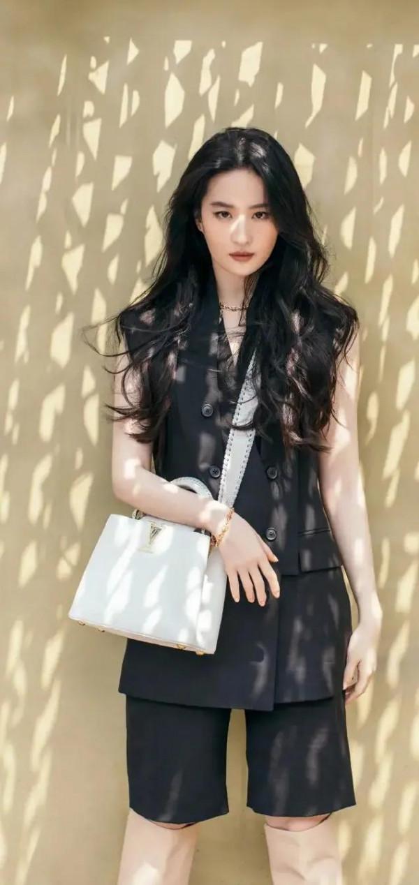 神仙姐姐劉亦菲最新高畫質美圖