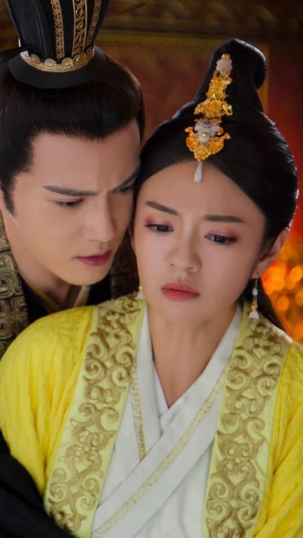 沒演技就別怪戲份不夠，這6位男二深得觀眾心，人氣完全壓過男主