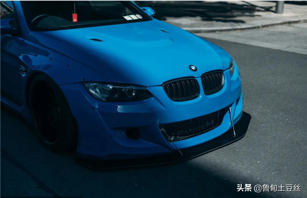 「轂銳馳」一臺融入了JDM元素的寶馬E93 335i 「轂銳馳」一臺融入了JDM元素的寶馬E93 335i