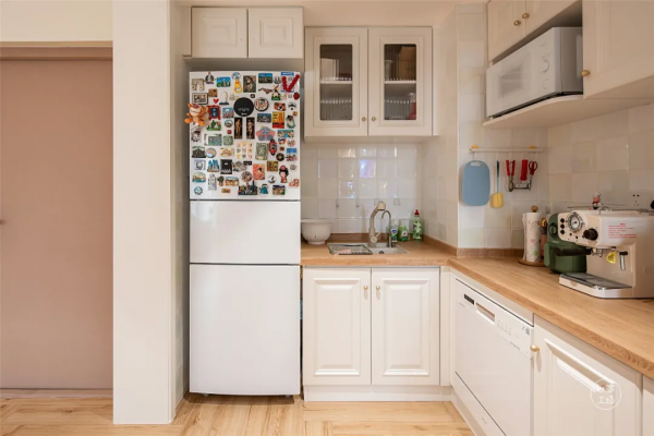 獨居女生的家長啥樣？餐廳變玄關，小清新混搭風也太美了