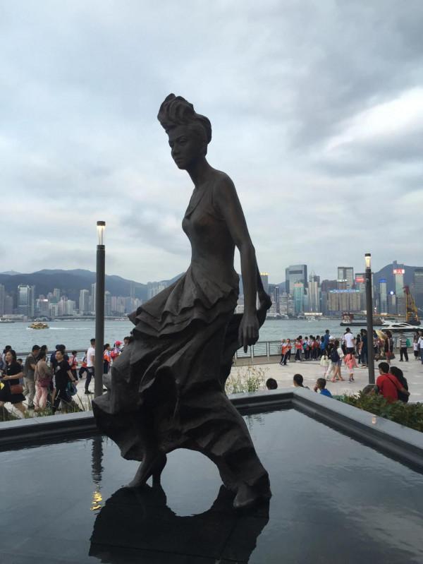 走在星光大道，體驗匆匆忙忙