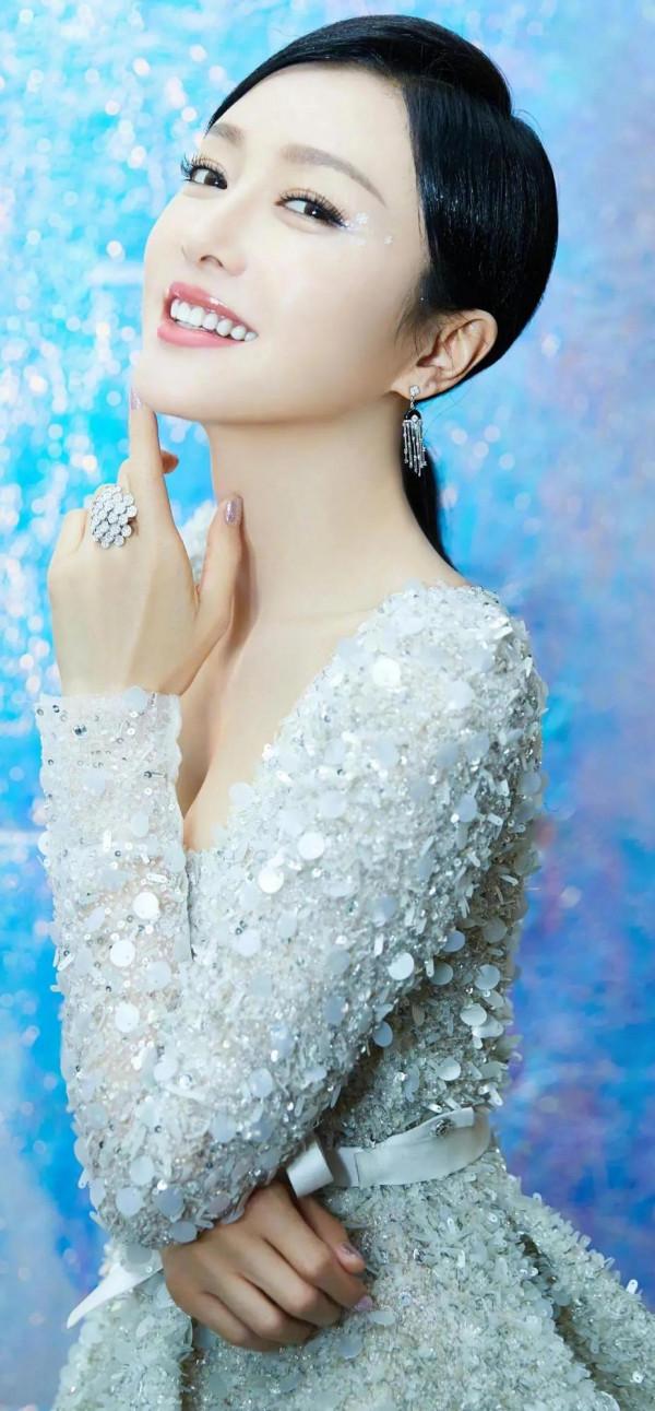 秦嵐高畫質桌布,精緻優雅的女人 秦嵐高畫質桌布,精緻優雅的女人