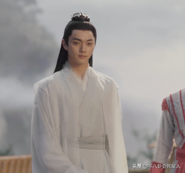 古偶又添醜頭套!陳偉霆的辣眼,張若昀劉海多餘,許凱的不如不要 古偶又添醜頭套!陳偉霆的辣眼,張若昀劉海多餘,許凱的不如不要