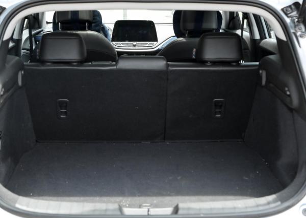 顏值高,空間還很大,起步不到16萬的雪佛蘭暢巡,到底值不值? 顏值高,空間還很大,起步不到16萬的雪佛蘭暢巡,到底值不值?