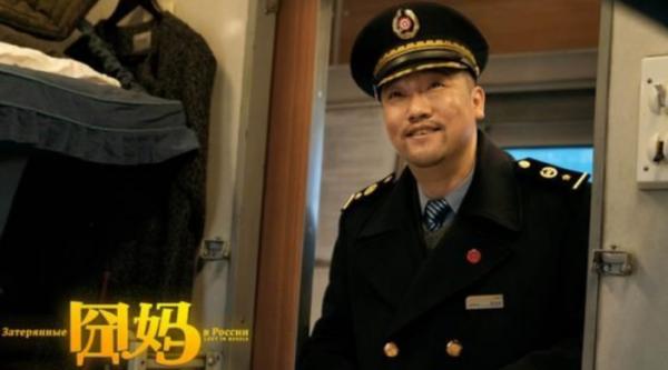 賈冰娛樂圈歷險記:17歲當兵,28歲當團長,35歲副處級;37歲爆紅 賈冰娛樂圈歷險記:17歲當兵,28歲當團長,35歲副處級;37歲爆紅