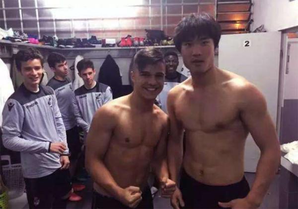 4-1大勝！昔日留洋前鋒收穫中超首球，曾被評為世界60大新星