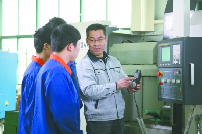 兩個行業陷入“招工難”,即便薪資不錯,也難吸引大學生,怎麼了 兩個行業陷入“招工難”,即便薪資不錯,也難吸引大學生,怎麼了