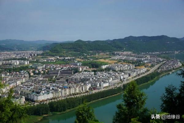 張飛為什麼只守了個閬中? 張飛為什麼只守了個閬中?