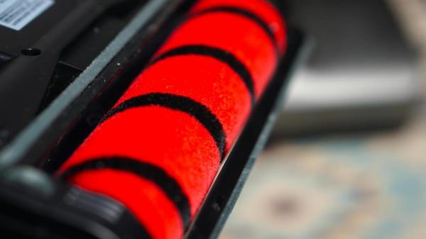 省時省力又幹淨&mdash;灑拖F6擦地吸塵器使用體驗