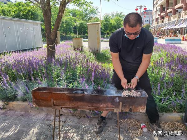 漢EV自駕新疆，第一次使用自動泊車，第一次自制烤串真香啊