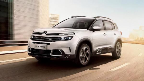 油價又要變了；新能源車保費上漲；全新賓士GLC內飾曝光