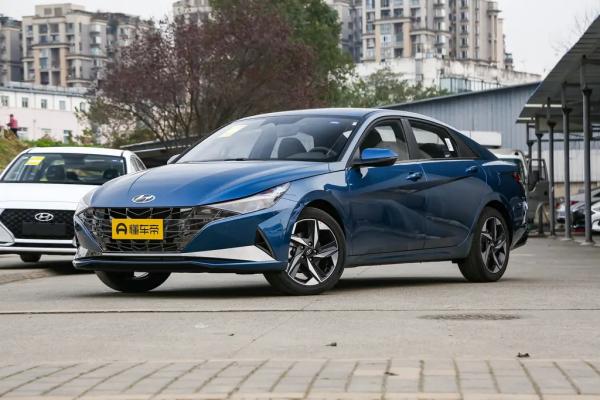 有顏有料，十萬級合資車型首選，到店體驗第七代伊蘭特