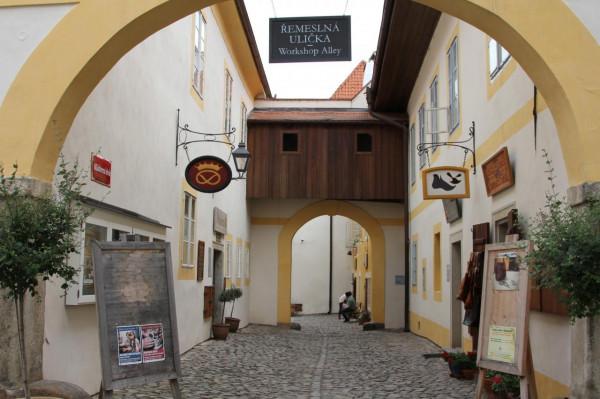 走進歐洲最美小鎮——克魯姆洛夫