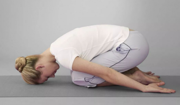 61歲的“奶奶”年紀，身材氣質如40多歲，分享惠紅英的保養方法