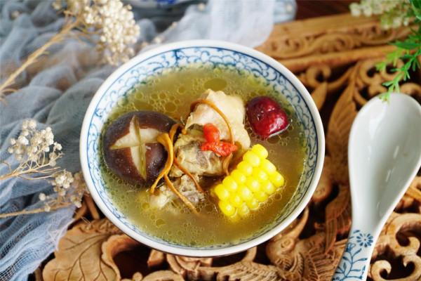 推薦8道適合秋天的湯，有葷有素，合理“貼秋膘”，安穩舒坦入秋