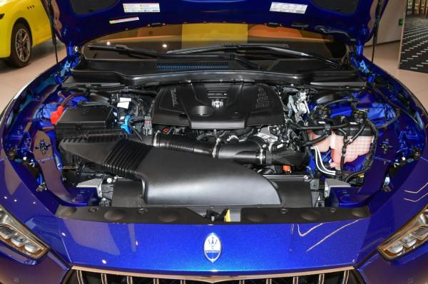 新車 | 售價99.8萬元,搭載2.0T動力,瑪莎拉蒂Ghibli新車型上市 新車 | 售價99.8萬元,搭載2.0T動力,瑪莎拉蒂Ghibli新車型上市