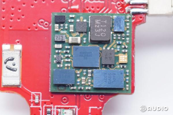 一拖二無線領夾麥克風M9拆解報告,即插即用、雙人錄製 一拖二無線領夾麥克風M9拆解報告,即插即用、雙人錄製