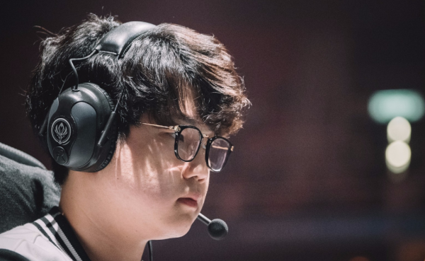 牛寶不如Soaz,TheShy排第三!外媒評選歷史十大上單 牛寶不如Soaz,TheShy排第三!外媒評選歷史十大上單