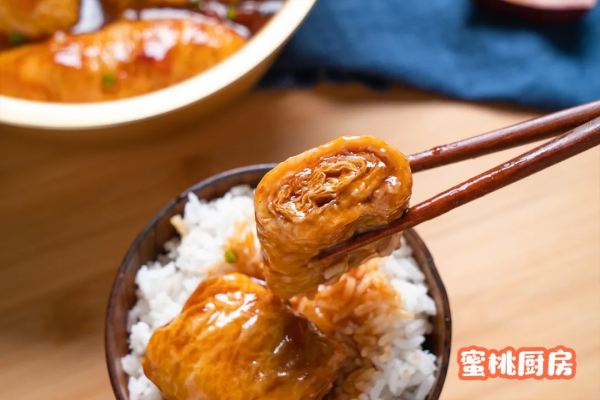 上班族最愛這種菜！10分鐘出鍋，連吃三碗飯才過癮