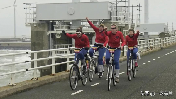 今天颳大風，荷蘭舉行“腳踏車逆風行”
