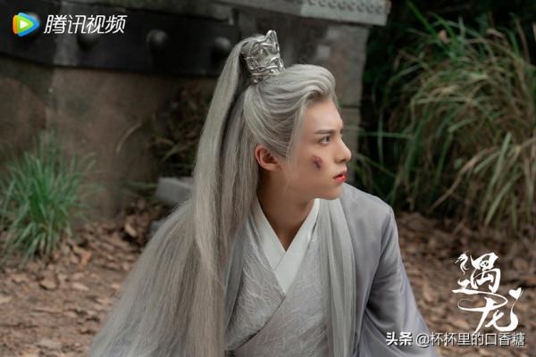 2021古裝劇最帥白髮美男TOP9!龔俊四、楊洋第二,冠軍顏值天花板 2021古裝劇最帥白髮美男TOP9!龔俊四、楊洋第二,冠軍顏值天花板