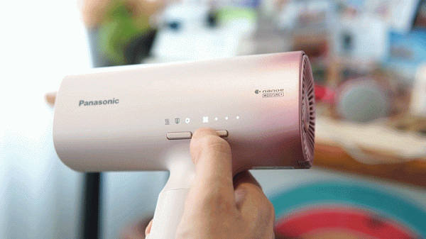 松下新品吹風機NA0H實測:水潤幹發新體驗,是時候換個新吹風機了 松下新品吹風機NA0H實測:水潤幹發新體驗,是時候換個新吹風機了