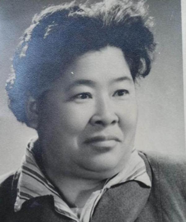 女紅軍何子友：師從武當山，夫死守節75年，100歲和少林高手過招