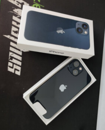 iPhone13mini：如果喜歡小手機，效能裡面最好的就是這一款，yyds