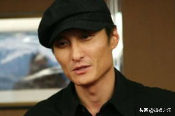 同父同母不同命，弟弟事業風生水起，哥哥卻自毀前程鋃鐺入獄