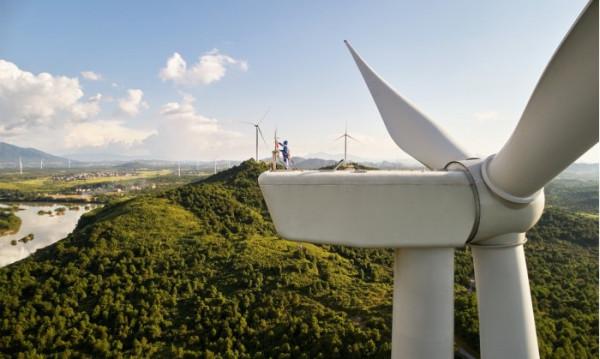 研究人員開發革命性的新太陽能電池板 無需陽光直射就能產生能量