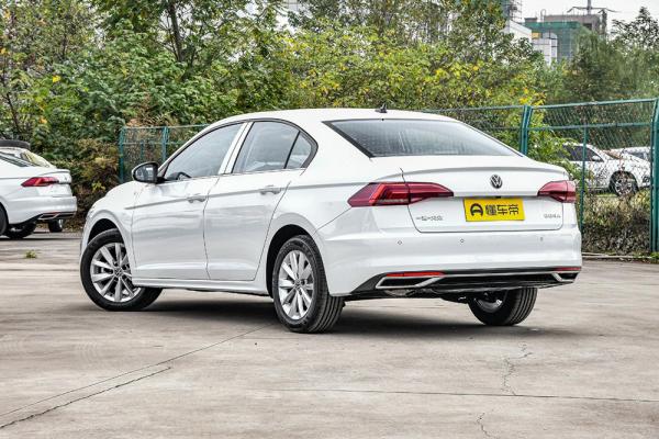 【幫你選車】好看好開還省油 第七代伊蘭特對比寶來 誰是居家好車? 【幫你選車】好看好開還省油 第七代伊蘭特對比寶來 誰是居家好車?