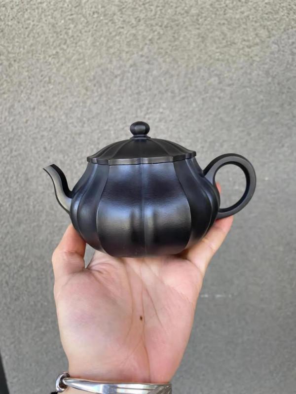 瑞菱 捂灰原礦小煤窯朱泥