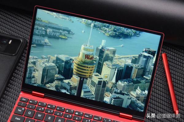 國產推出“錦鯉限量版”迷你筆記本:10.1英寸,1TB,i7處理器 國產推出“錦鯉限量版”迷你筆記本:10.1英寸,1TB,i7處理器