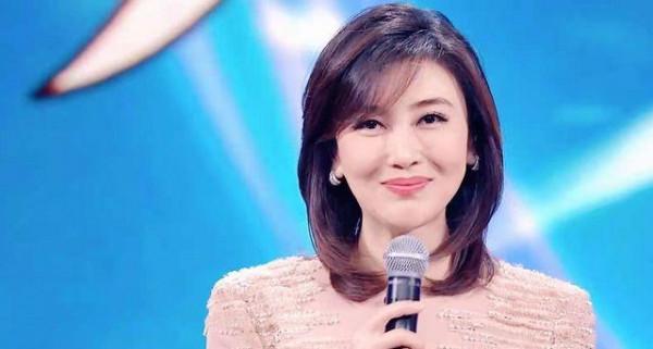 央視主持一姐，有人知道她嗎？