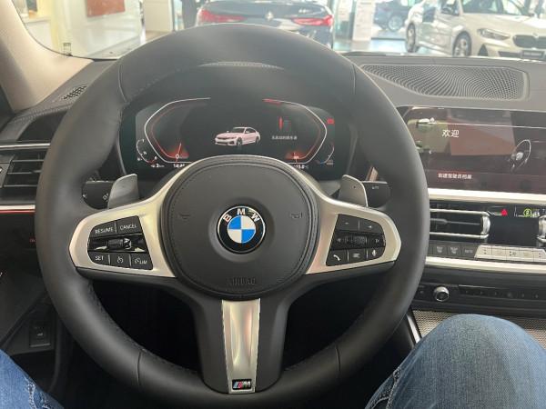 主打效能操控的全新寶馬3系能否俘獲你的芳心？4S店實拍帶你瞭解