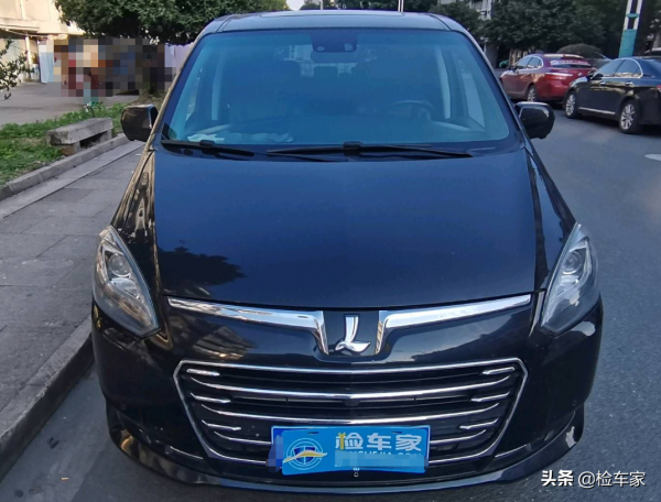 百公里油耗“五桶”,當年20多萬的納智捷MPV貶值幅度太驚人 百公里油耗“五桶”,當年20多萬的納智捷MPV貶值幅度太驚人