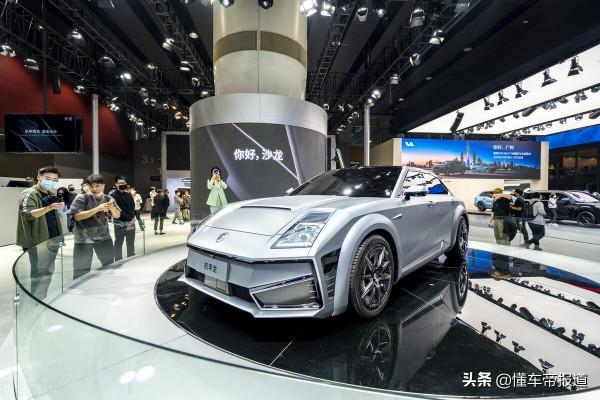 觀察｜價格大猜想1：機甲龍之後，沙龍下一款車要賣到50萬元？