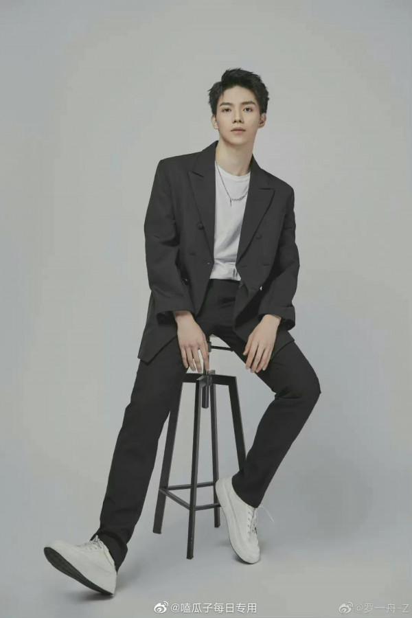 藝人未出道時期的優秀顏值，天生的大明星