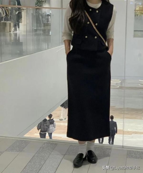 女生新年巨好看的4條裙子