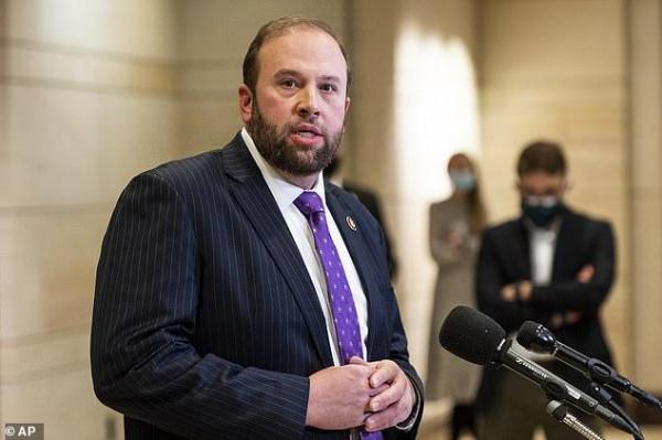 梅根將何去何從？美國已表態：放棄王室頭銜，或可加入美國政壇