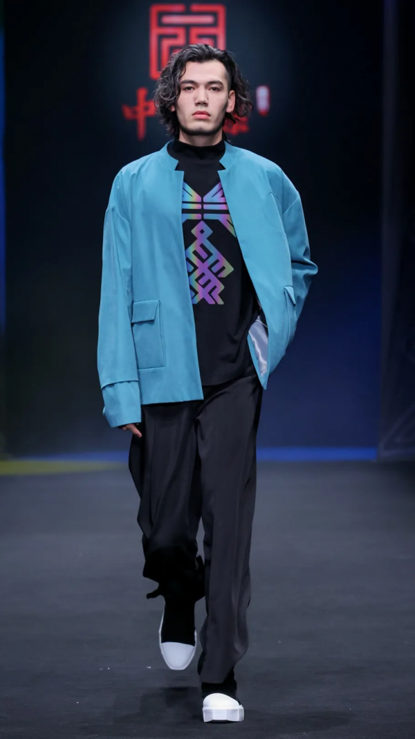 專題 | 看!少數民族的“時尚經” 專題 | 看!少數民族的“時尚經”