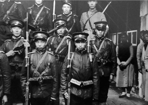 左宗棠收復新疆，西征軍的裝備究竟如何？後人評價：土洋結合