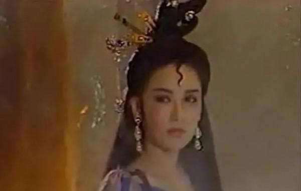 文詠珊版的王語嫣被罵顏值低，珠玉在前，6版王語嫣美得各有千秋