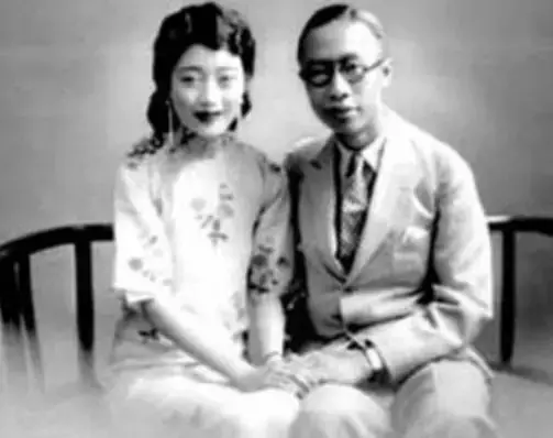 毛主席宴請皇帝溥儀吃飯,席間詢問:你們御膳房的飯好吃嗎? 毛主席宴請皇帝溥儀吃飯,席間詢問:你們御膳房的飯好吃嗎?